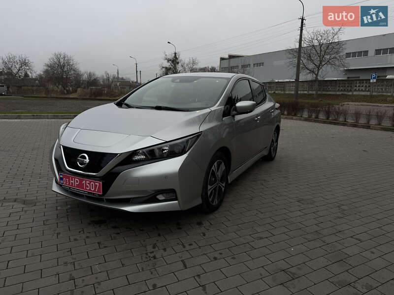 Хэтчбек Nissan Leaf 2022 в Луцке фото 24 Хэтчбек Nissan Leaf 2022 в Луцке