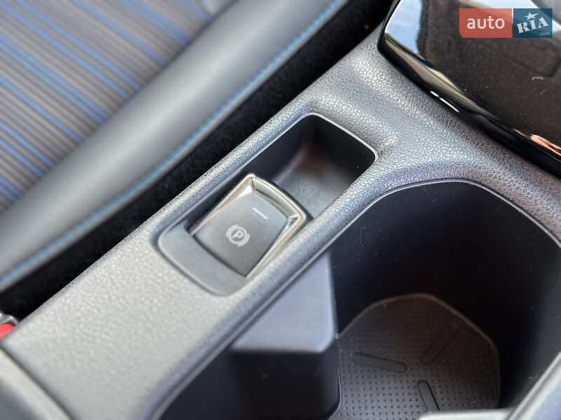 Хэтчбек Nissan Leaf 2018 в Львове