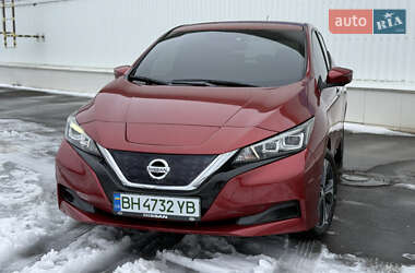 Хетчбек Nissan Leaf 2017 в Білгороді-Дністровському