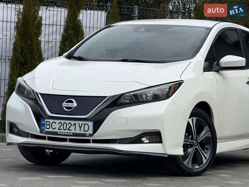 Хэтчбек Nissan Leaf 2020 в Дрогобыче