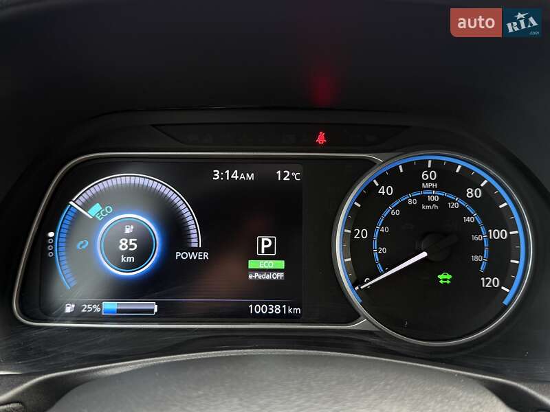 Хэтчбек Nissan Leaf 2020 в Дрогобыче