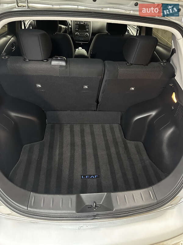 Хэтчбек Nissan Leaf 2014 в Житомире