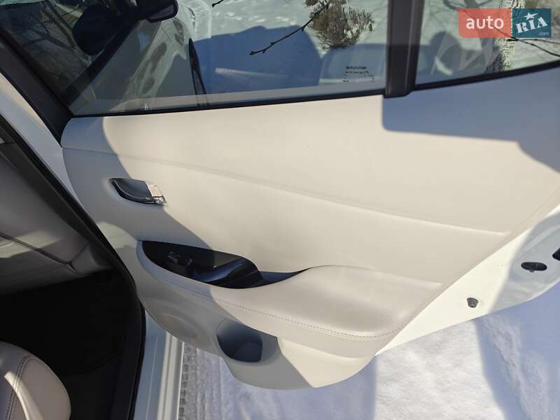 Хэтчбек Nissan Leaf 2013 в Хмельницком фото 18 Хэтчбек Nissan Leaf 2013 в Хмельницком