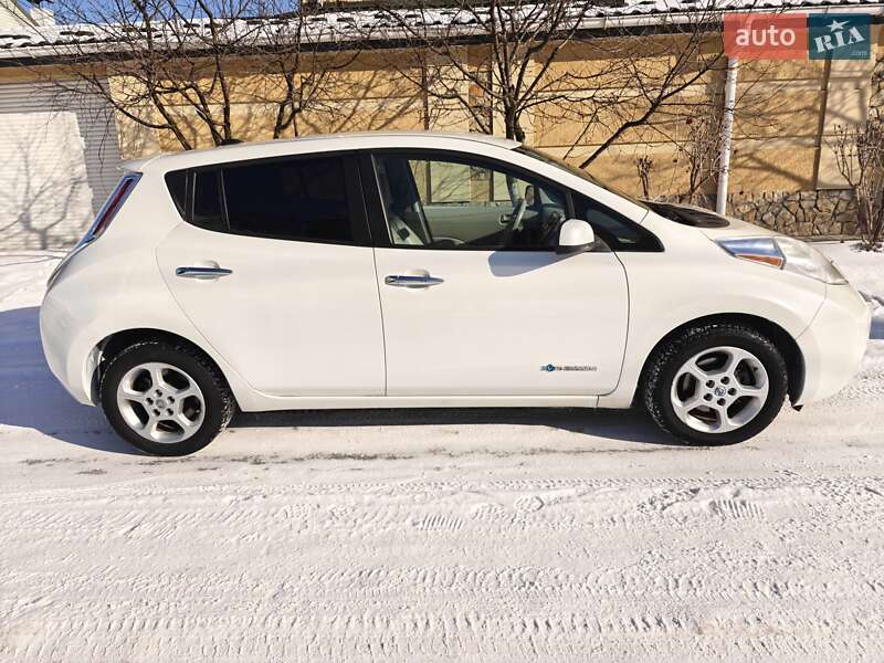 Хэтчбек Nissan Leaf 2013 в Хмельницком фото 8 Хэтчбек Nissan Leaf 2013 в Хмельницком