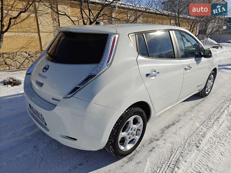 Хэтчбек Nissan Leaf 2013 в Хмельницком фото 7 Хэтчбек Nissan Leaf 2013 в Хмельницком