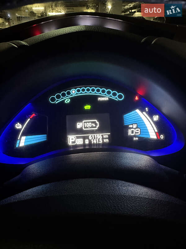 Хетчбек Nissan Leaf 2013 в Києві