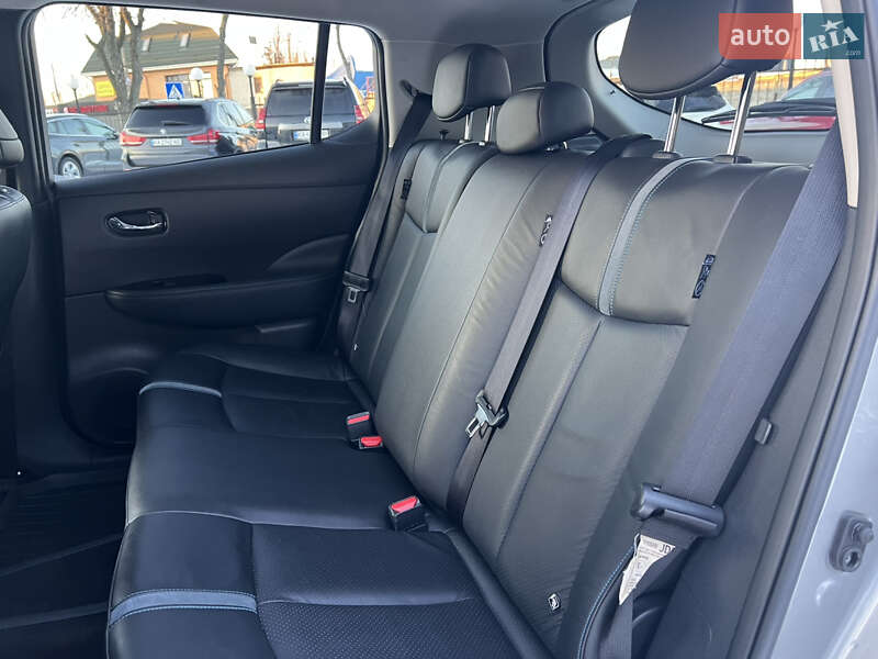 Хетчбек Nissan Leaf 2018 в Києві