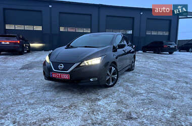 Хетчбек Nissan Leaf 2018 в Володимирі