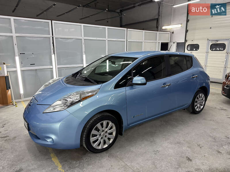 Nissan Leaf 2014