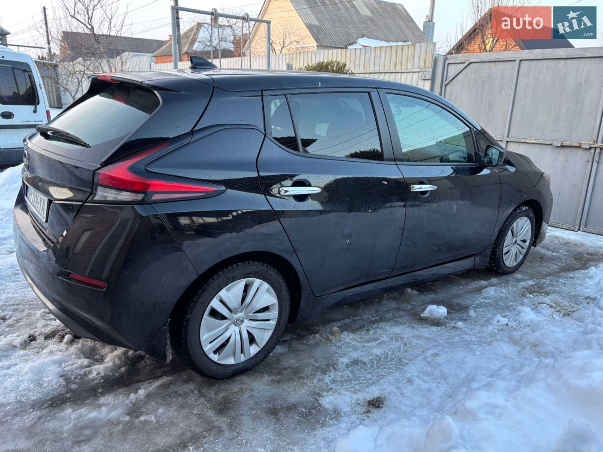 2023 Nissan Leaf - фото 1