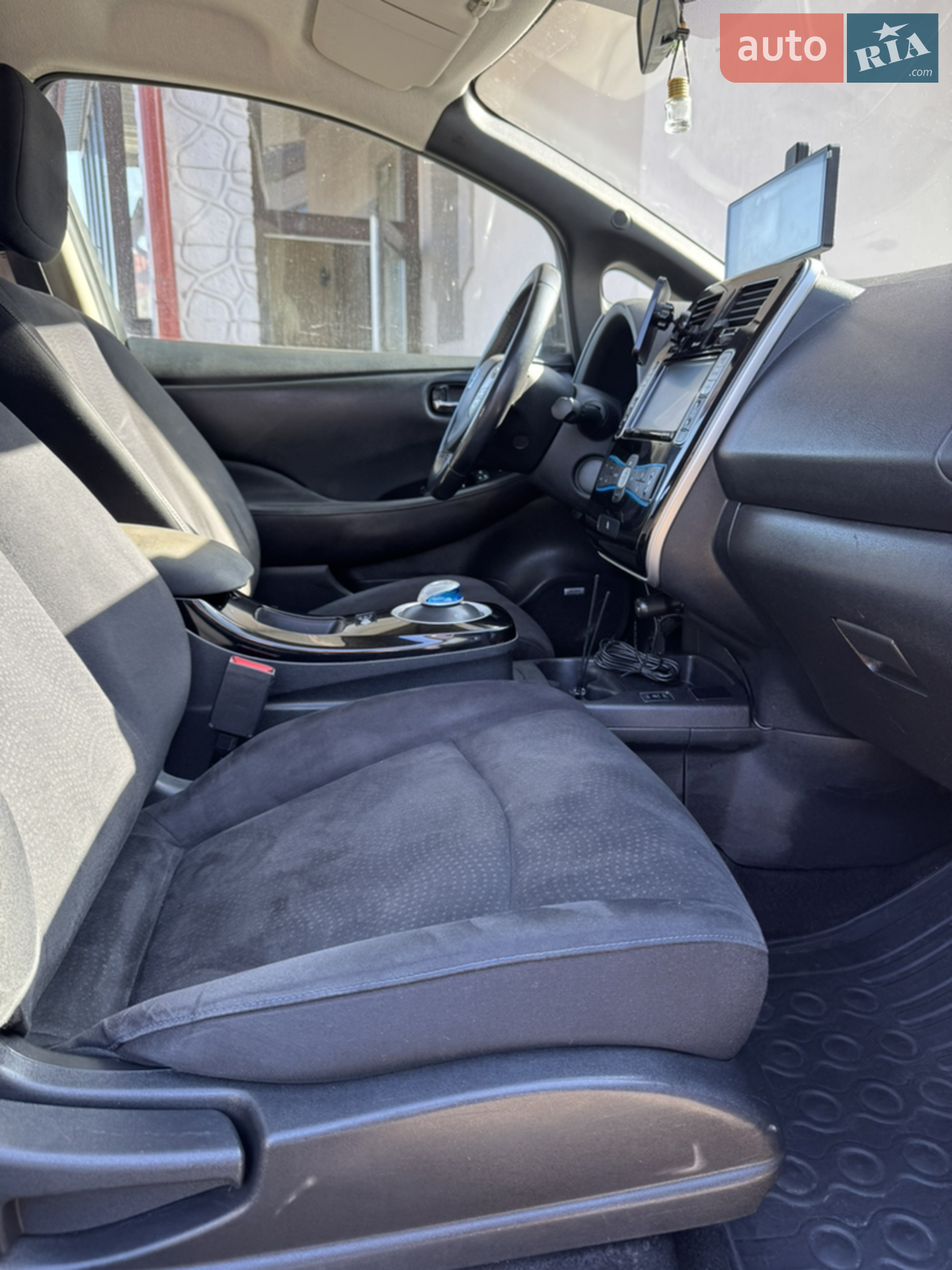 2014 Nissan Leaf - мініатюра 20