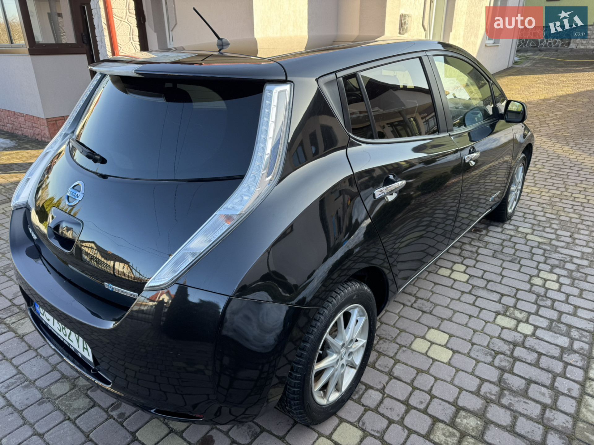 2014 Nissan Leaf - мініатюра 15