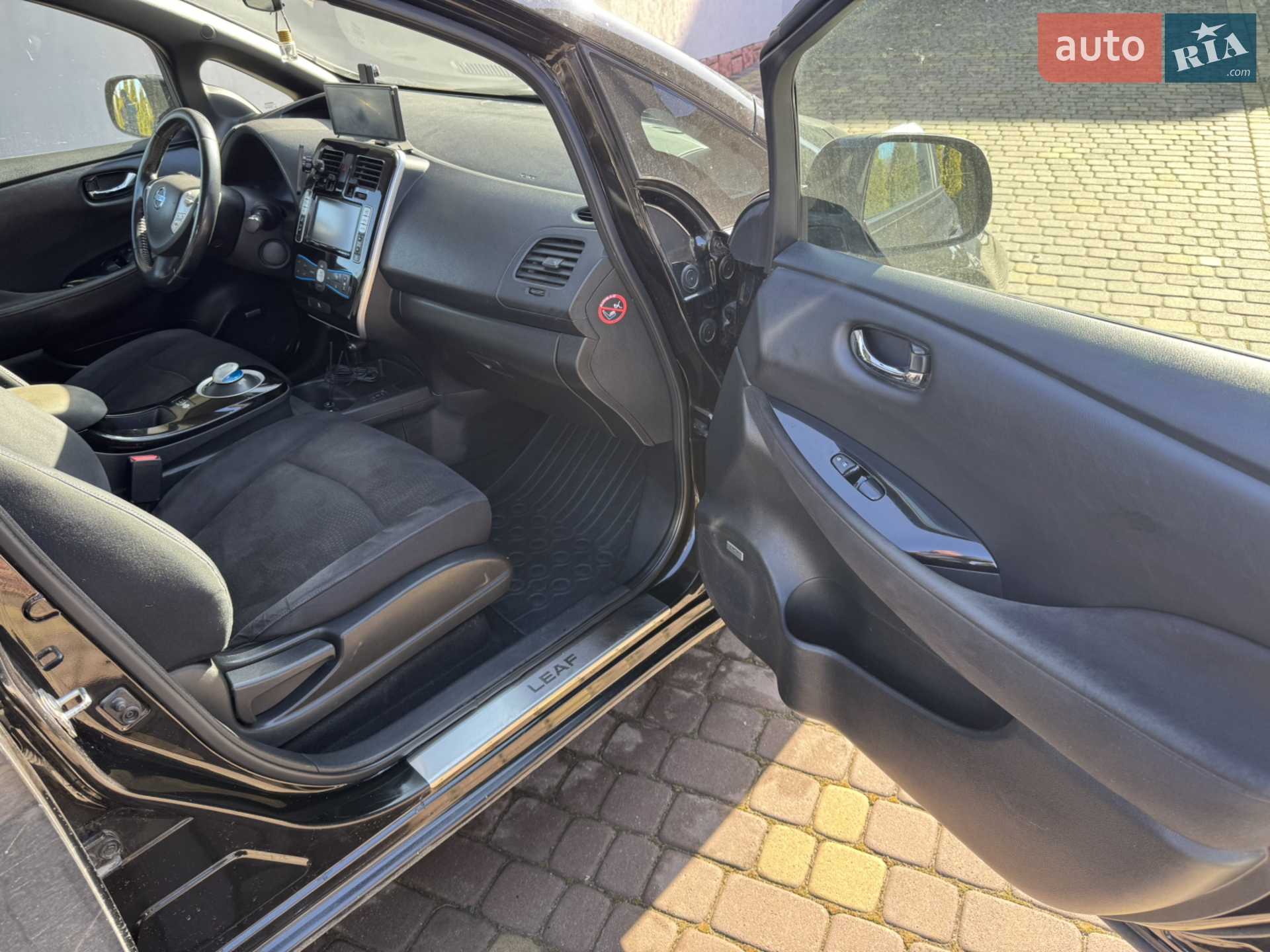 2014 Nissan Leaf - мініатюра 21