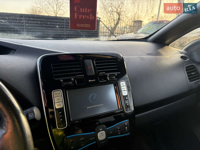 Хетчбек Nissan Leaf 2013 в Луцьку фото 21 Хетчбек Nissan Leaf 2013 в Луцьку