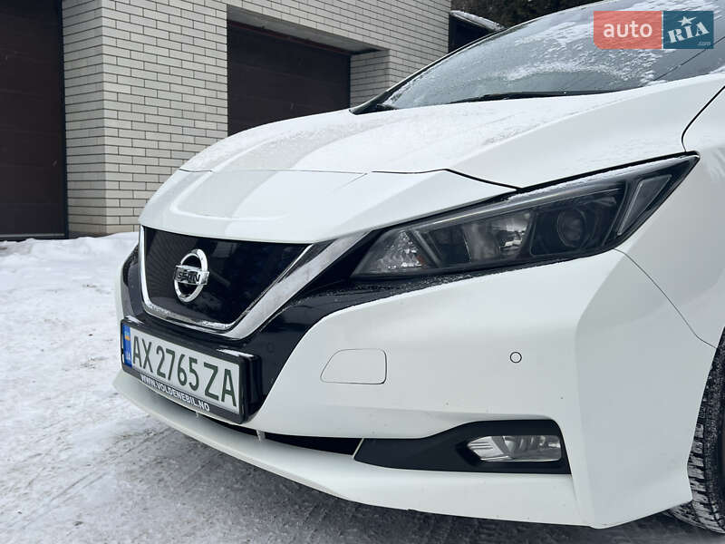 Хетчбек Nissan Leaf 2018 в Харкові