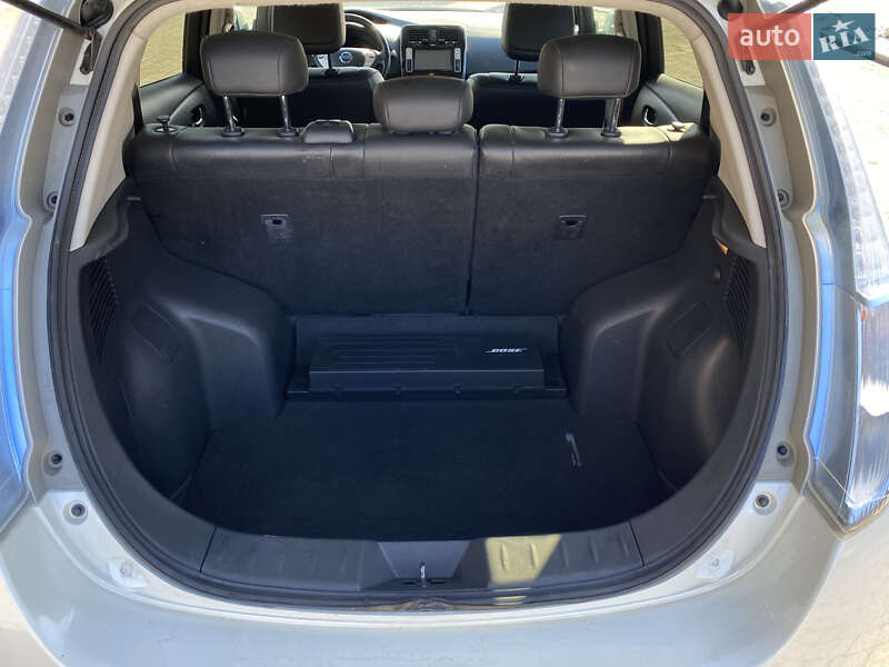Хэтчбек Nissan Leaf 2013 в Ивано-Франковске