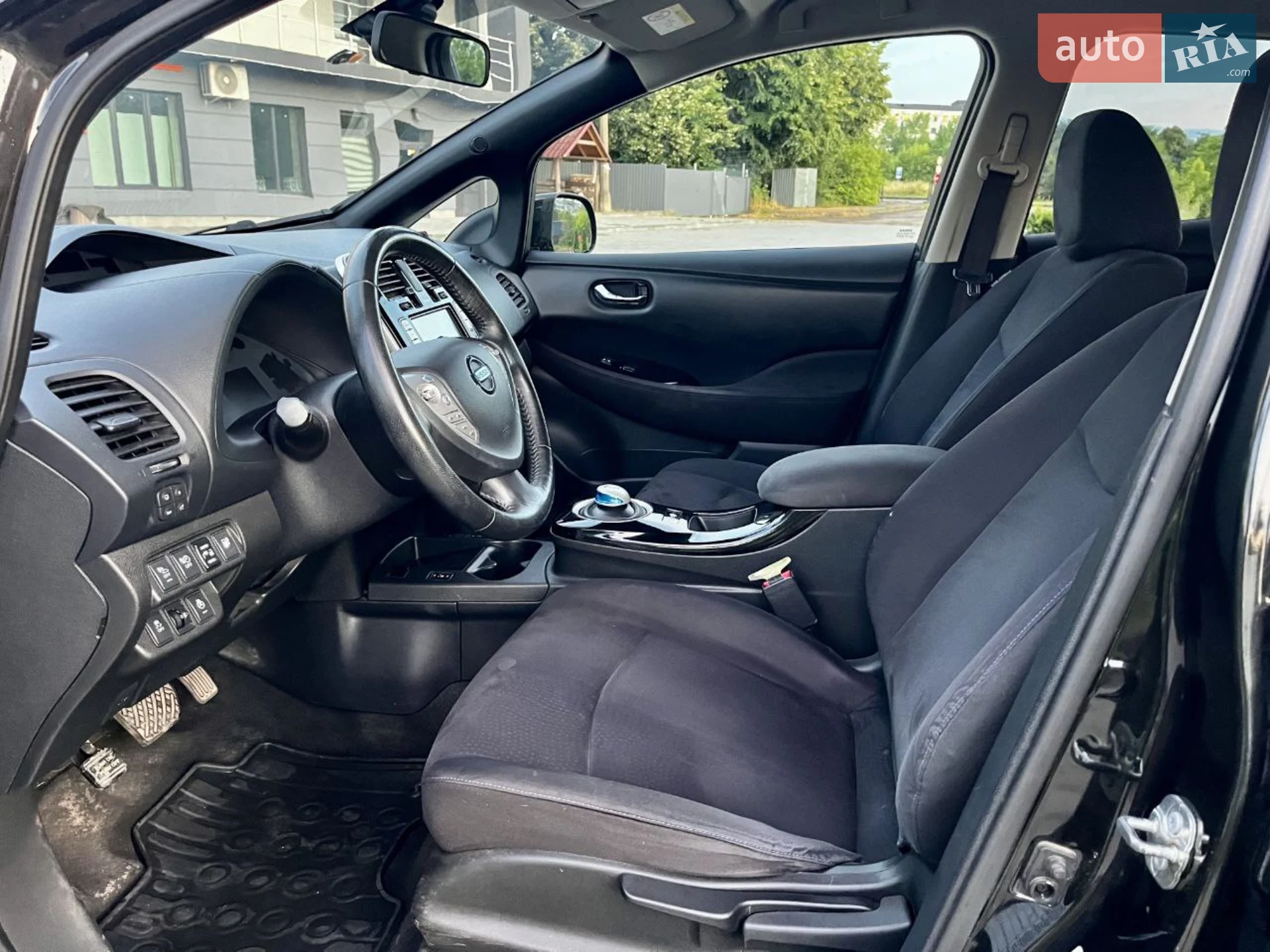 2015 Nissan Leaf - мініатюра 25