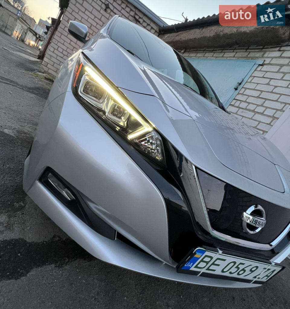 2017 Nissan Leaf - мініатюра 11