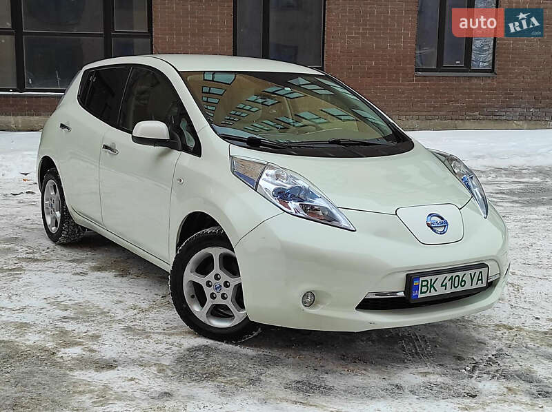 Nissan Leaf 2012