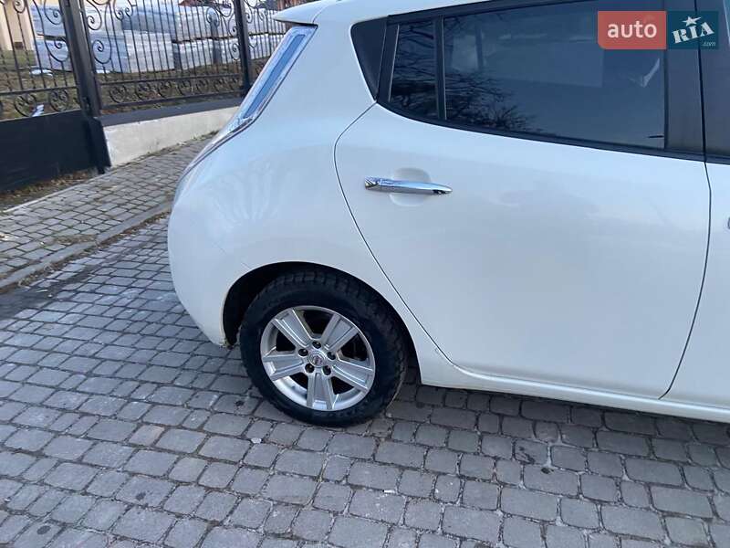 Хэтчбек Nissan Leaf 2016 в Львове фото 10 Хэтчбек Nissan Leaf 2016 в Львове