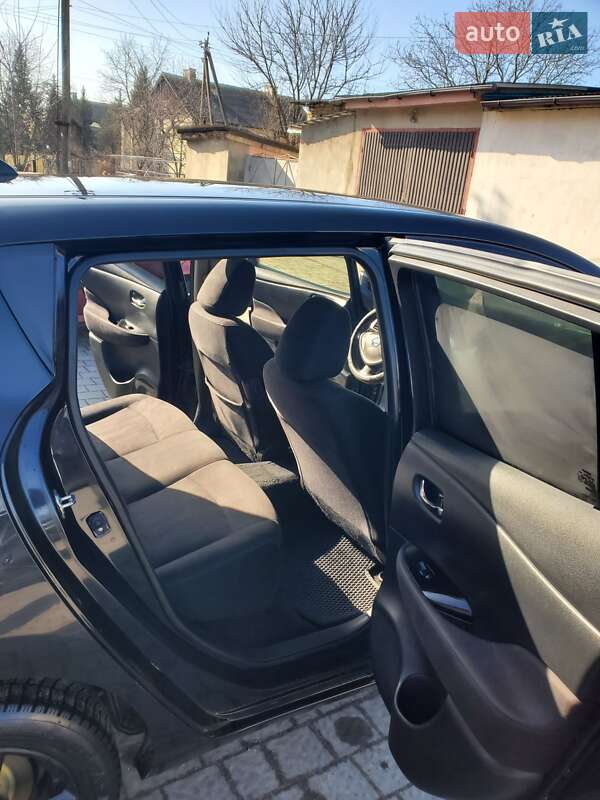 Хетчбек Nissan Leaf 2015 в Добротворі