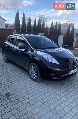 Хэтчбек Nissan Leaf 2014 в Львове