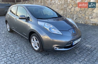 Хэтчбек Nissan Leaf 2014 в Ровно