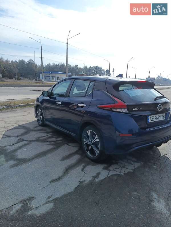 Хэтчбек Nissan Leaf 2018 в Каменском фото 5 Хэтчбек Nissan Leaf 2018 в Каменском