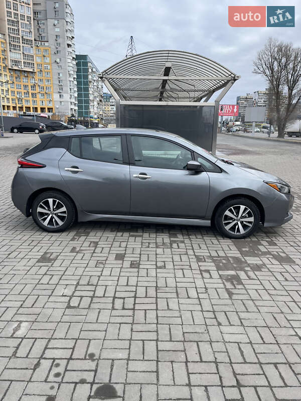 Хэтчбек Nissan Leaf 2021 в Днепре фото 6 Хэтчбек Nissan Leaf 2021 в Днепре