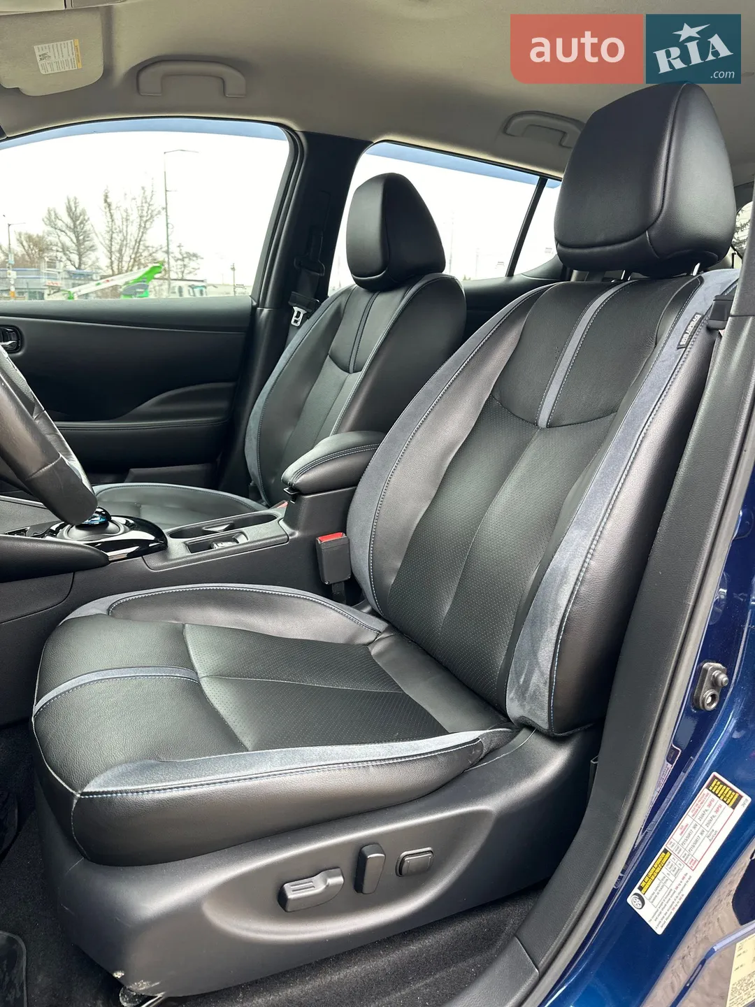2020 Nissan Leaf - мініатюра 33