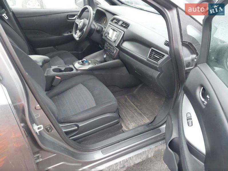 Хетчбек Nissan Leaf 2018 в Одесі фото 10 Хетчбек Nissan Leaf 2018 в Одесі