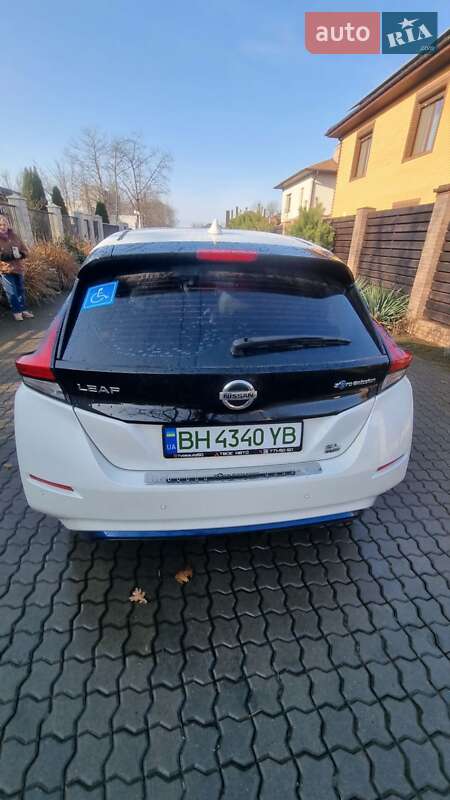 Хэтчбек Nissan Leaf 2020 в Одессе