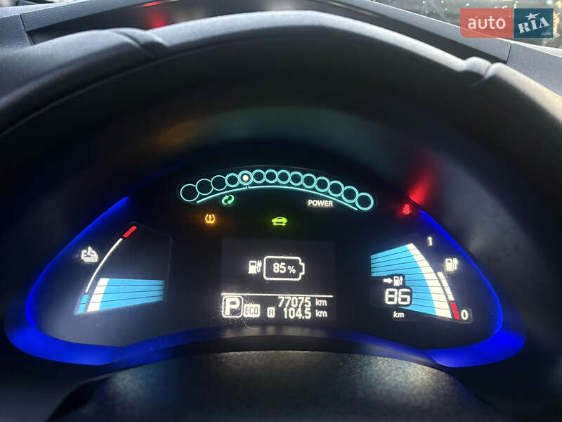 Хетчбек Nissan Leaf 2016 в Луцьку