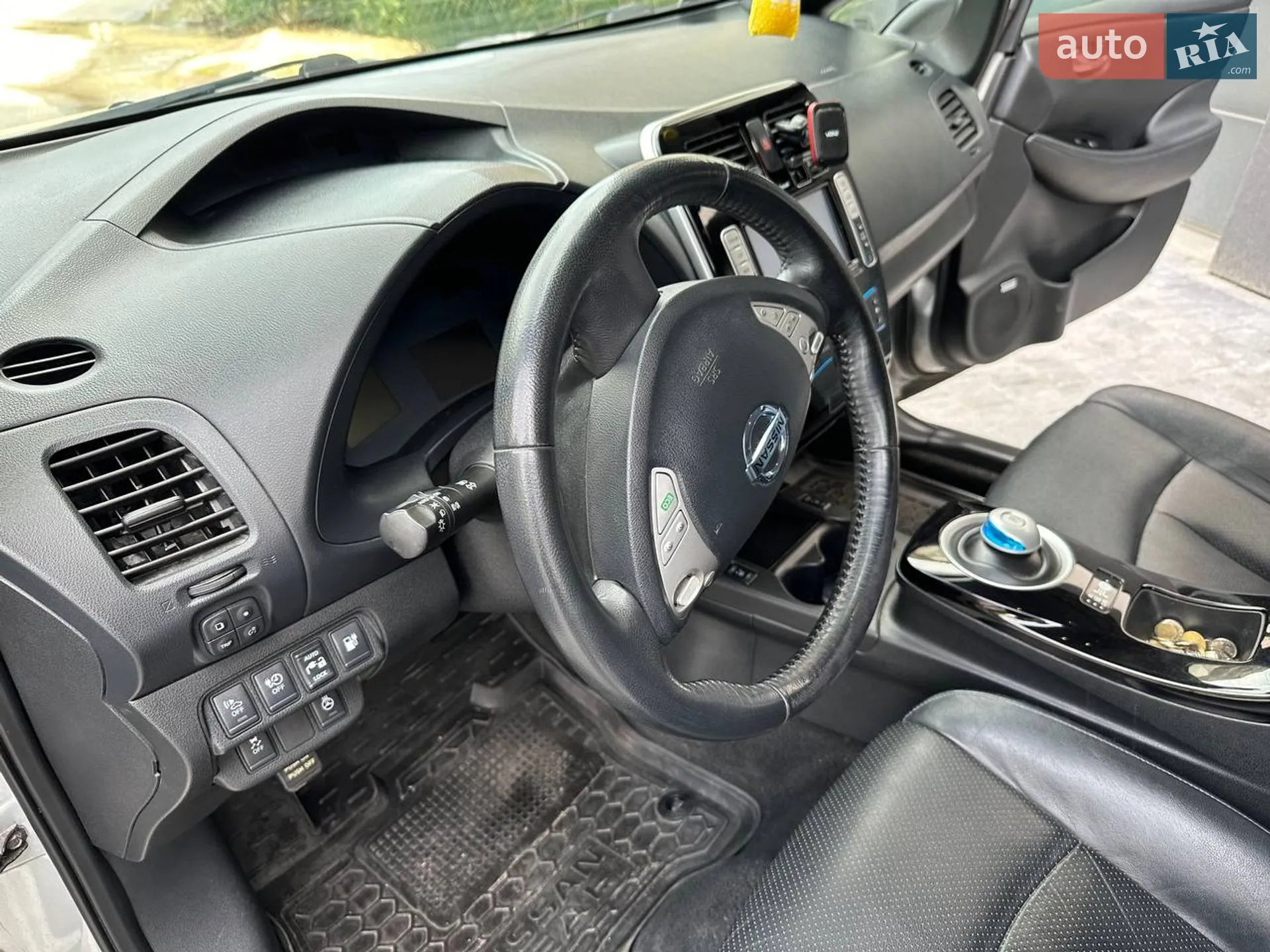 2015 Nissan Leaf - мініатюра 12