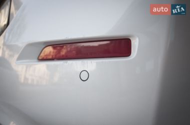 Хетчбек Nissan Leaf 2020 в Києві