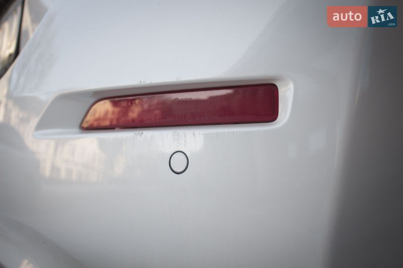 Хетчбек Nissan Leaf 2020 в Києві