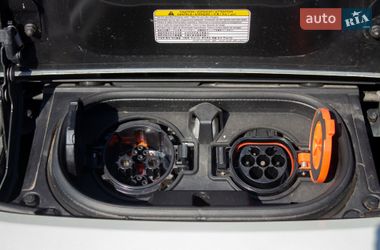 Хетчбек Nissan Leaf 2020 в Києві