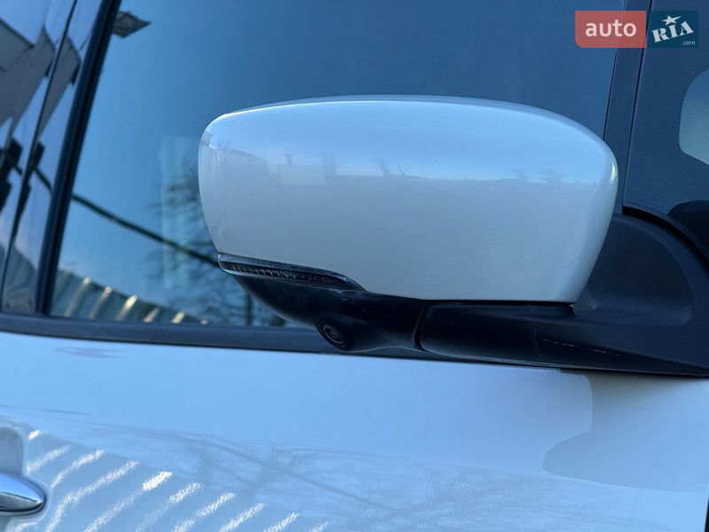 Хетчбек Nissan Leaf 2019 в Вінниці