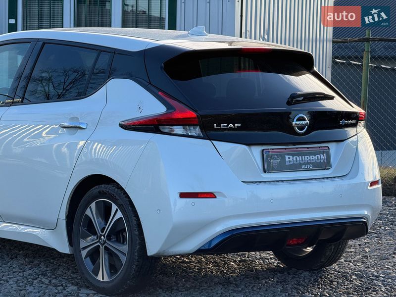 Хетчбек Nissan Leaf 2019 в Вінниці