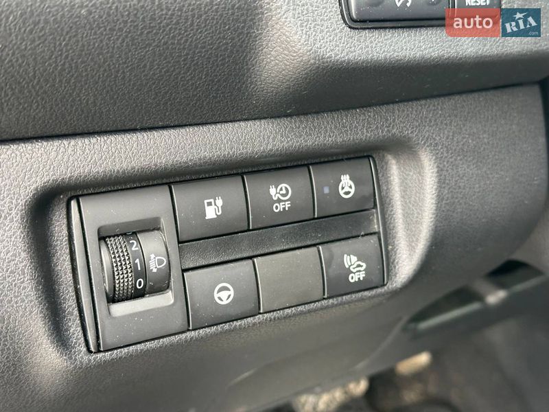 Хетчбек Nissan Leaf 2018 в Львові