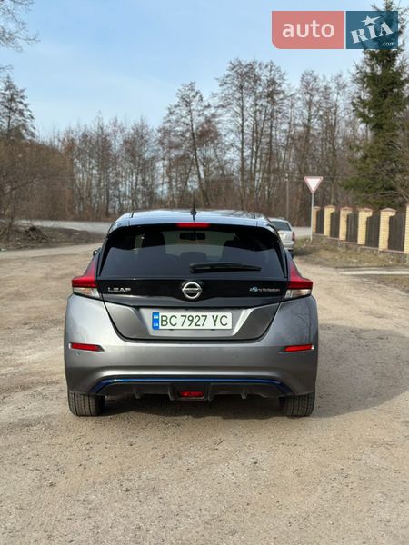 Хетчбек Nissan Leaf 2018 в Львові