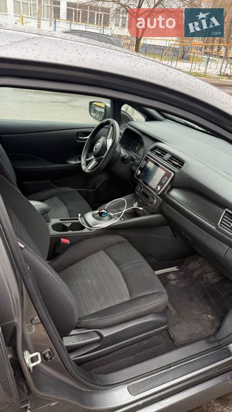 Хэтчбек Nissan Leaf 2022 в Виннице фото 15 Хэтчбек Nissan Leaf 2022 в Виннице