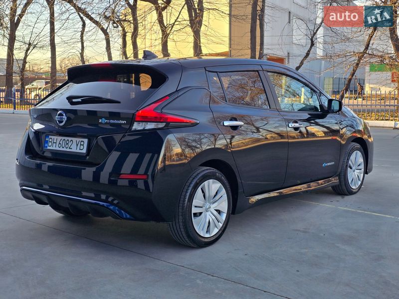 Хэтчбек Nissan Leaf 2020 в Одессе