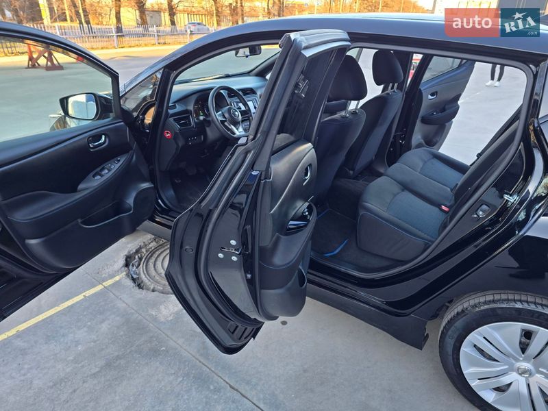 Хэтчбек Nissan Leaf 2020 в Одессе