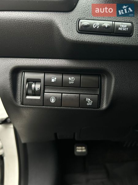 Хэтчбек Nissan Leaf 2018 в Днепре