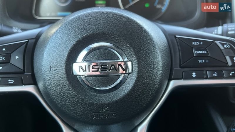 Хетчбек Nissan Leaf 2019 в Луцьку