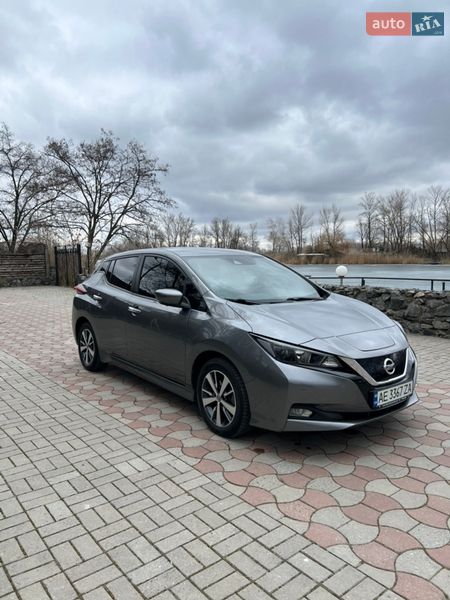2020 Nissan Leaf, VIN SJNFAAZE1U0100061:plate — фото 1 (autoria)