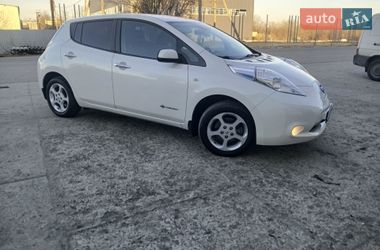 Хетчбек Nissan Leaf 2017 в Стрию