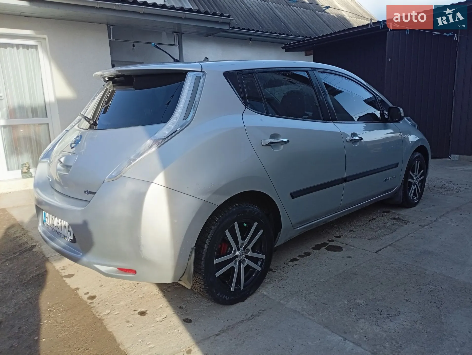 2012 Nissan Leaf - мініатюра 9