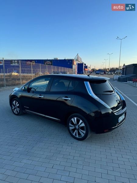 Хетчбек Nissan Leaf 2013 в Вінниці